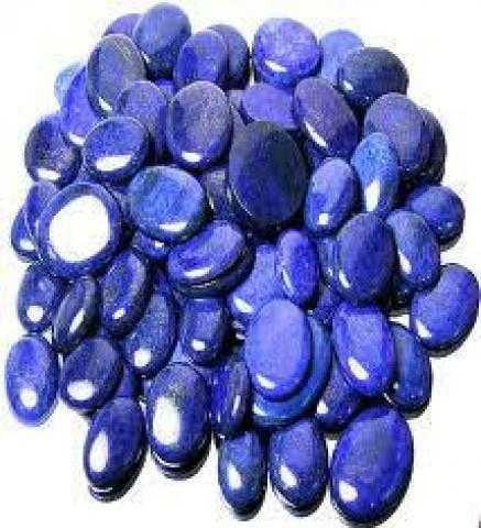 شاهد.. ”دلاية” مميزة من حجر اللازَوَرْد «Lapis lazuli»
