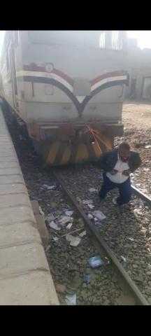 محمد قطب يجر قطار السكة الحديد ليتحدى «التريند»
