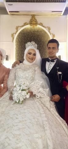 العروسين مروان ودنيا